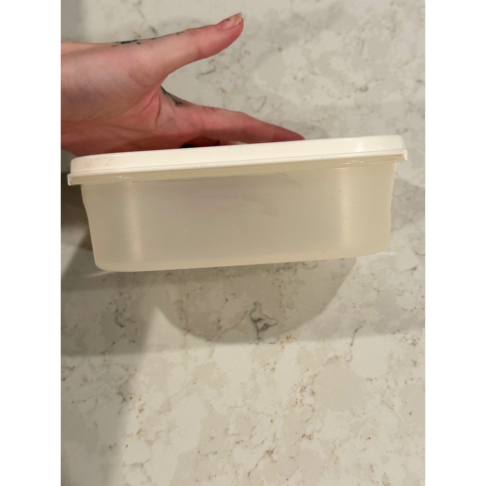 Tupperware Modular Mates Oval 1 White Seal 2 Cup 500ml Container 1611-16 USA